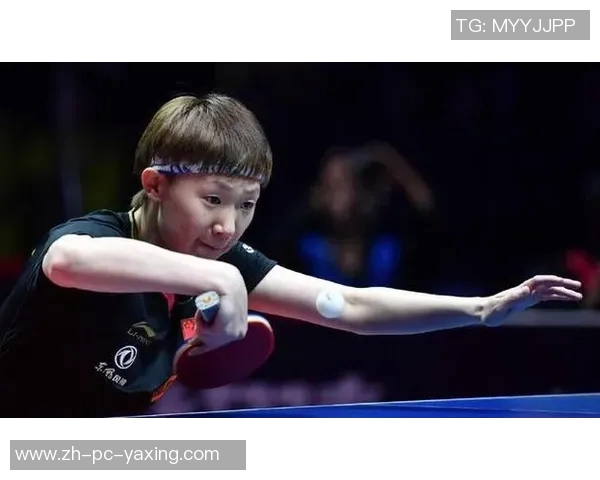 佐藤瞳与对手的较量揭示了青春与梦想的交织与碰撞